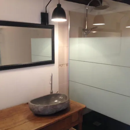 Au Septieme Sens 住宿加早餐酒店